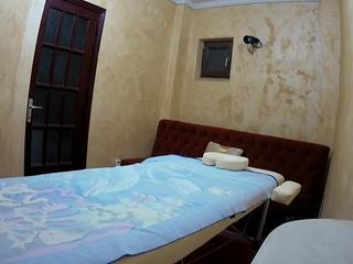 voyeurcam-massage-parlor